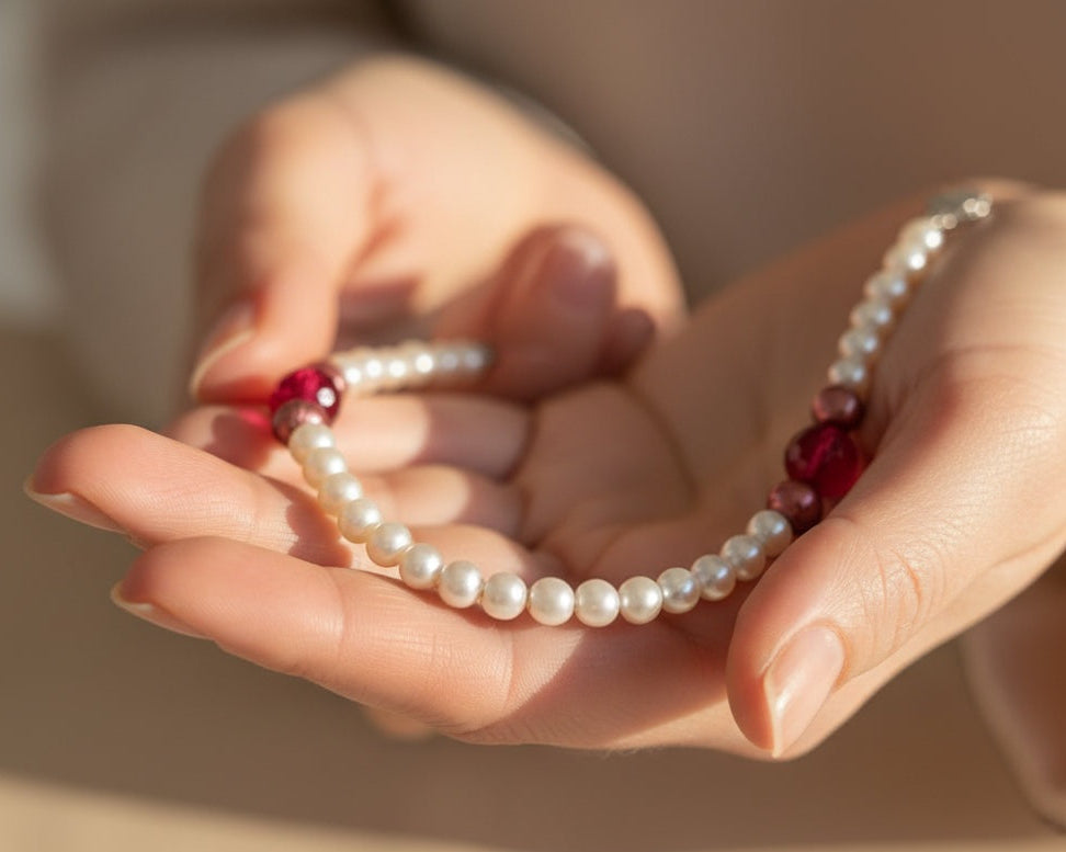 Pearl Red Jade Bracelet - Asimico Handmade Jewellery & Creative Studio
