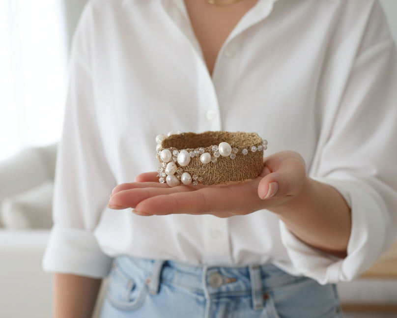 Embroidered gold bracelet Asimico