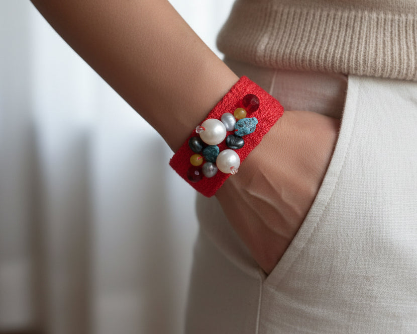 Embroidered Red Bracelet Asimico